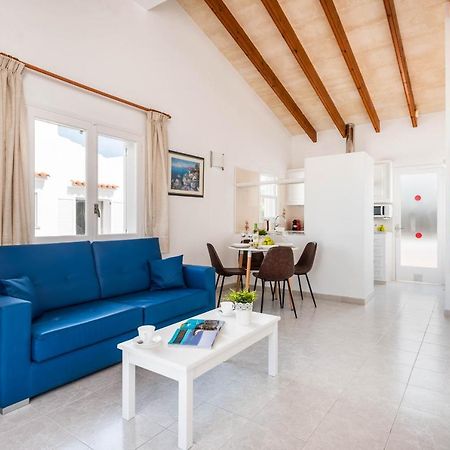 Rimar 5, 2 Bedroom Apartment, Cap D'Artrutx Cala en Bosch Kültér fotó