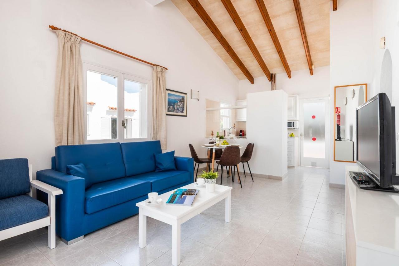 Rimar 5, 2 Bedroom Apartment, Cap D'Artrutx Cala en Bosch Kültér fotó